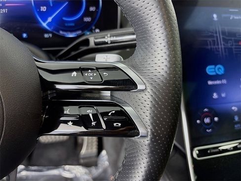 Certified 2023 Mercedes-Benz EQE 500 4MATIC Sedan image 17