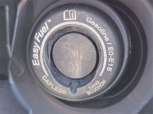 Certified 2022 Ford EcoSport SE image 8