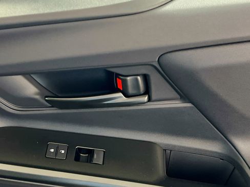 New 2026 Toyota bZ XLE image 32