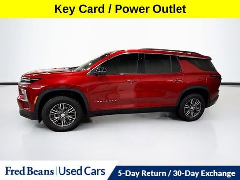 Used 2026 Chevrolet Traverse LT w/ Driver Confidence Package AWD/4WD image 7
