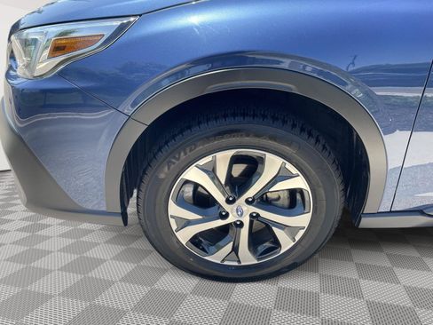 Used 2020 Subaru Outback Limited AWD/4WD image 10