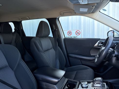 Used 2022 Mitsubishi Outlander ES image 33