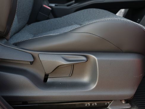 Used 2026 Toyota bZ XLE Plus image 33