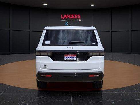 New 2026 Jeep Grand Wagoneer L Limited AWD/4WD image 2