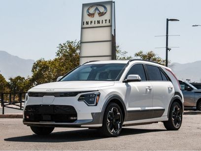 Used 2023 Kia Niro Wave