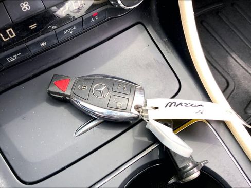 Used 2016 Mercedes-Benz CLA 250 4MATIC image 15