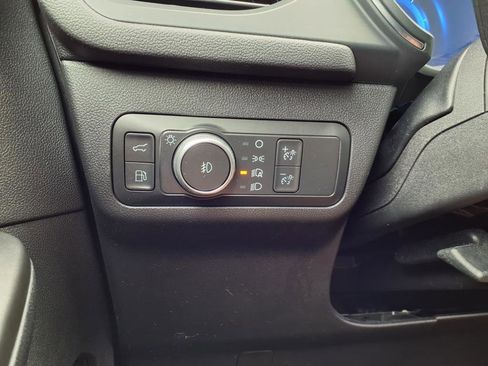 Certified 2022 Ford Escape Titanium image 19