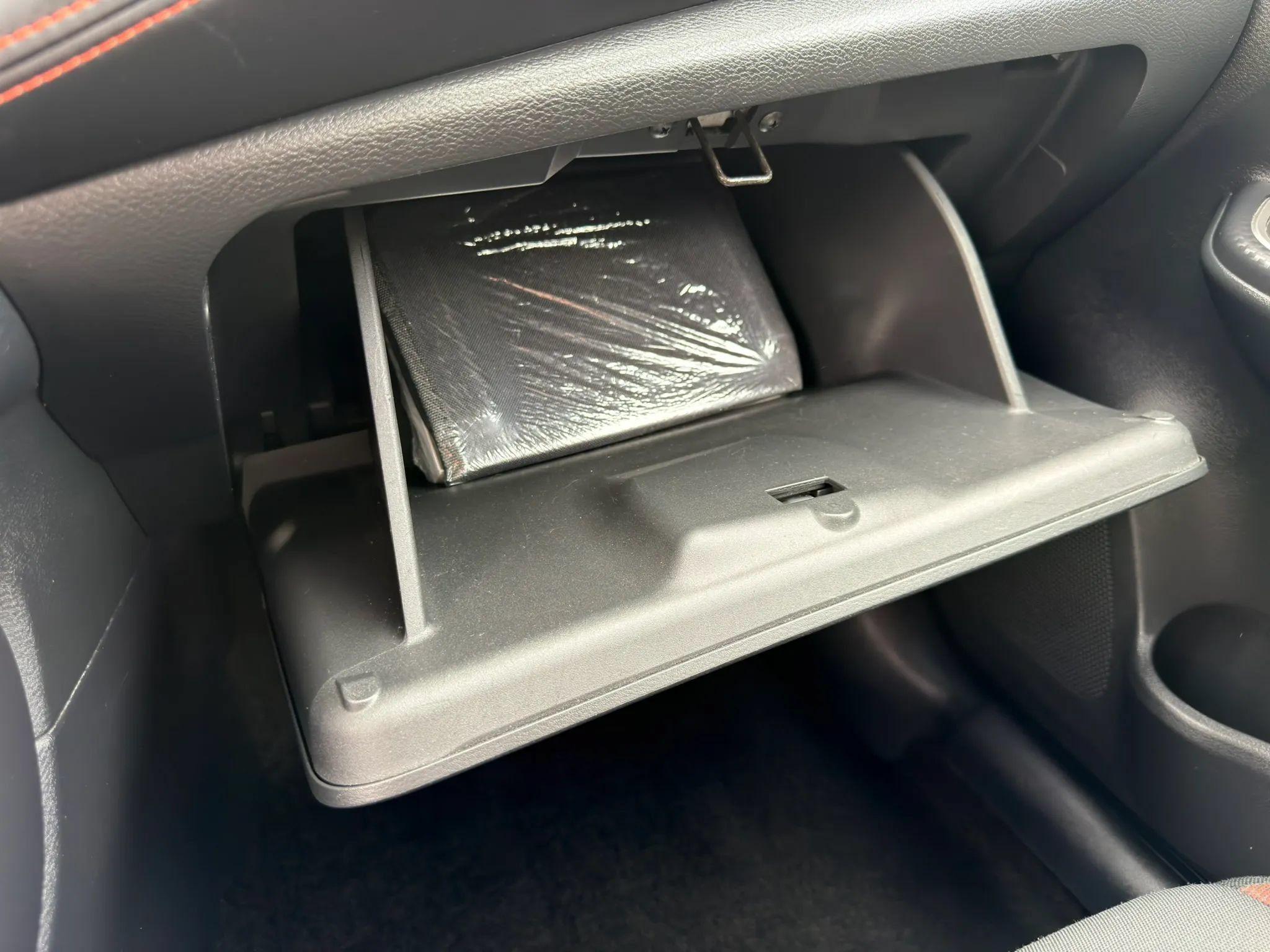 Used 2023 Nissan Versa SR w/ Trunk Package FWD image 31