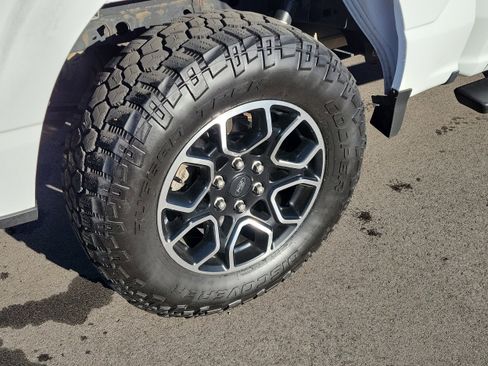 Certified 2021 Ford F150 XLT w/ Equipment Group 302A High image 5