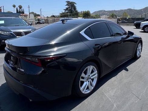 Used 2022 Lexus IS 300 w/ Accessory Package RWD image 12