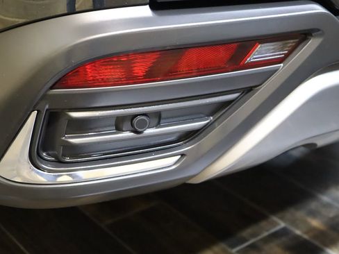 Used 2024 Lexus LX 600 4WD w/ Luxury Package image 21