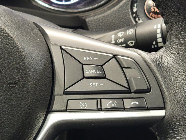 Used 2017 Nissan Rogue SV w/ Midnight Edition Package AWD/4WD image 27