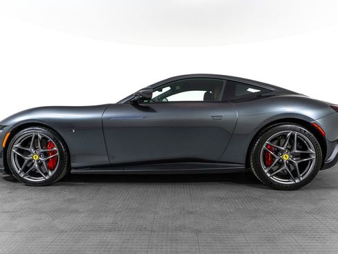Certified 2022 Ferrari Roma RWD image 2