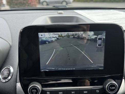 Used 2018 Ford EcoSport SE image 25