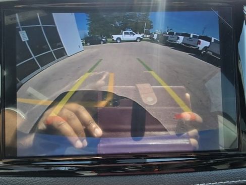 New 2026 Chrysler Pacifica Select image 13