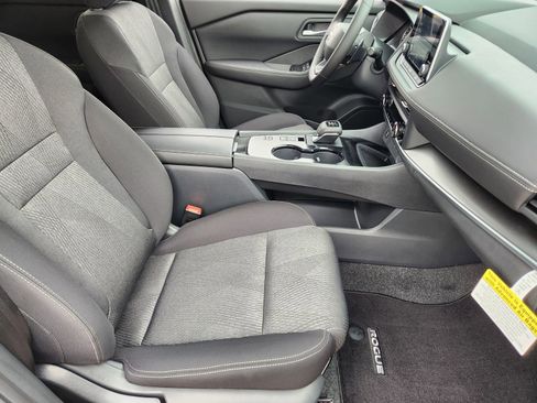 New 2026 Nissan Rogue SV image 13
