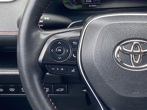 Used 2024 Toyota RAV4 XSE w/ Premium Package AWD/4WD image 17