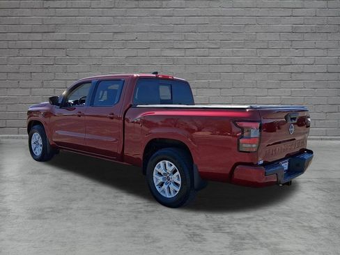 Used 2023 Nissan Frontier SV w/ Technology Package AWD/4WD image 8