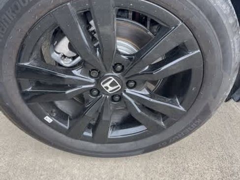 Used 2026 Honda HR-V Sport image 9