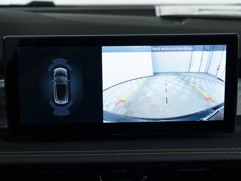 New 2025 Alfa Romeo Tonale w/ Premium Package image 38