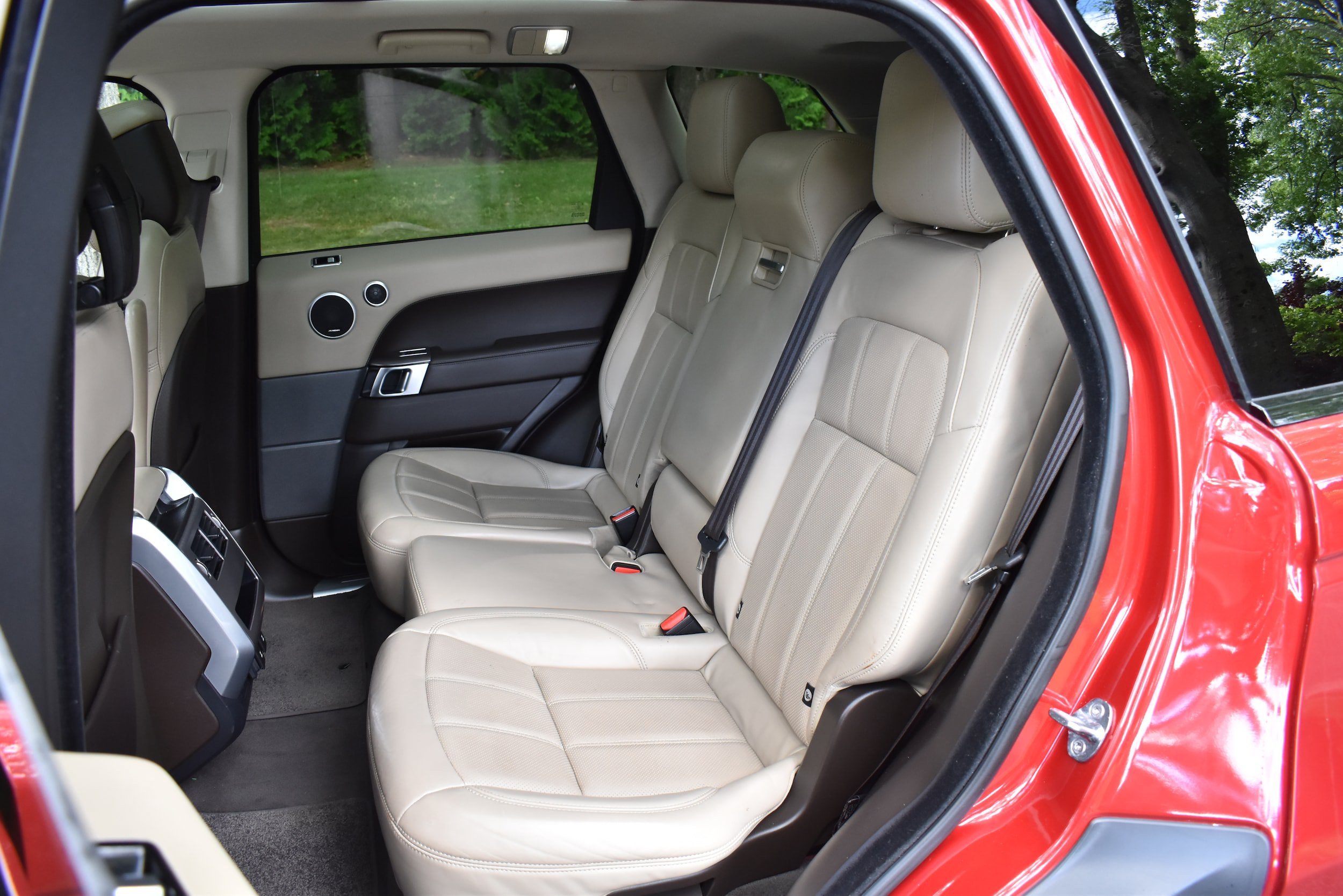 Used 2019 Land Rover Range Rover Sport HSE AWD/4WD image 26