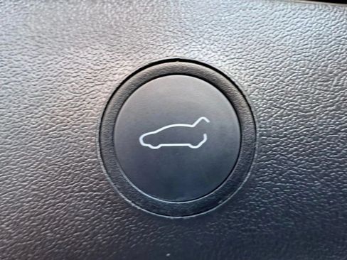 Used 2023 Tesla Model 3 Standard Range RWD image 32