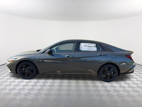 New 2026 Hyundai Elantra SEL Sport FWD image 8