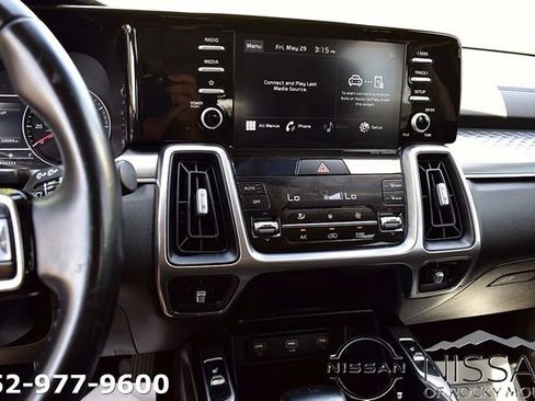 Used 2021 Kia Sorento S w/ Panoramic Sunroof Package AWD/4WD image 20