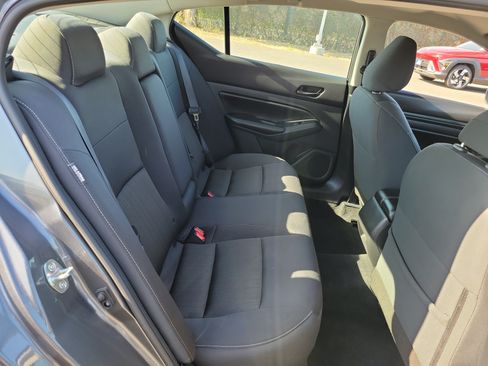 Used 2024 Nissan Altima 2.5 SV FWD image 22