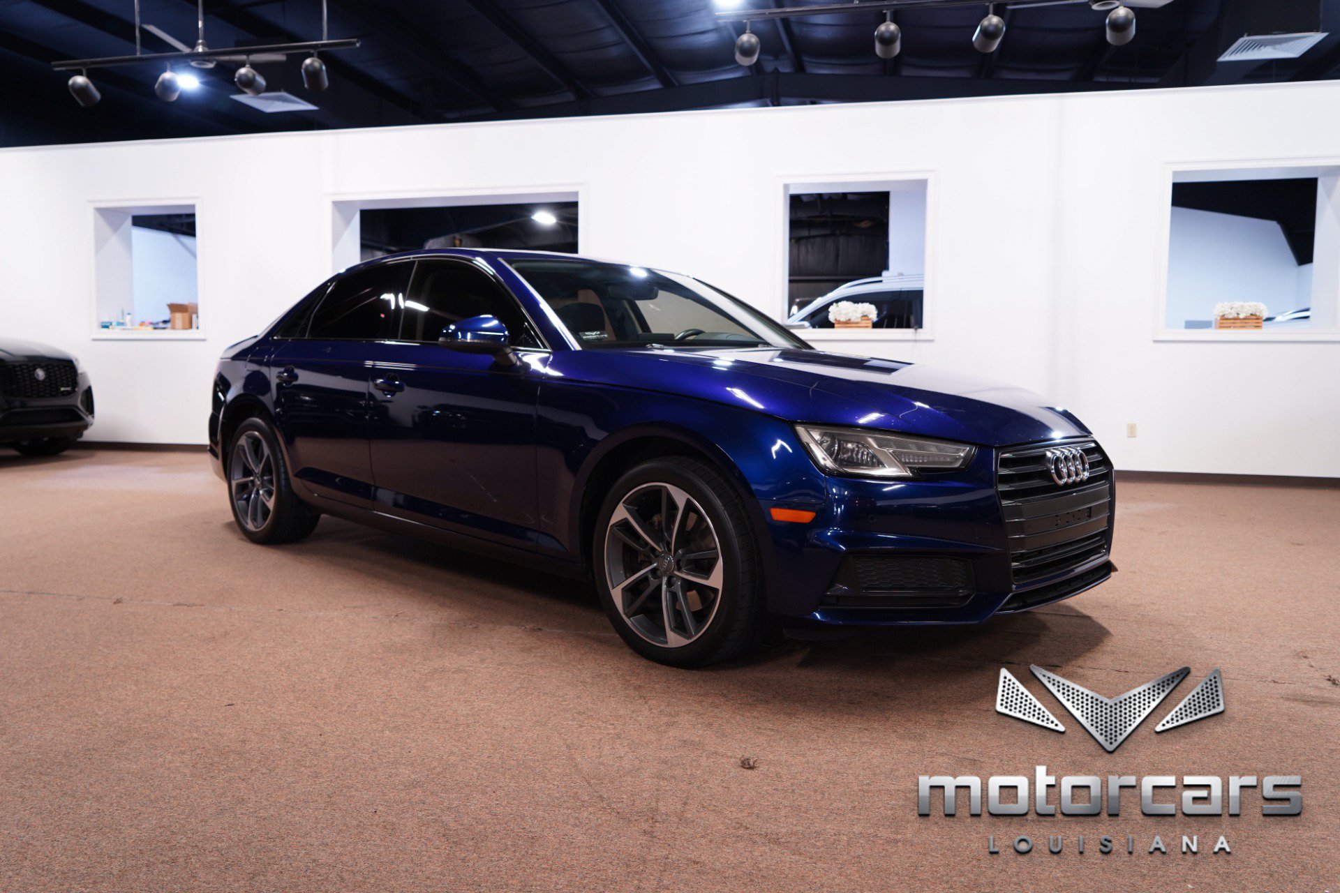 Used 2019 Audi A4 2.0T Premium FWD image 9