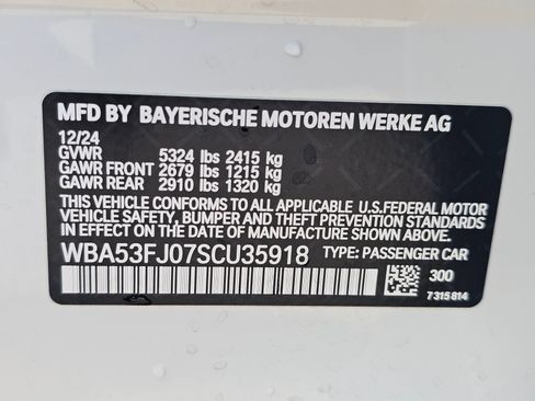 Certified 2025 BMW 530i xDrive 530i xDrive w/ Premium Package image 29