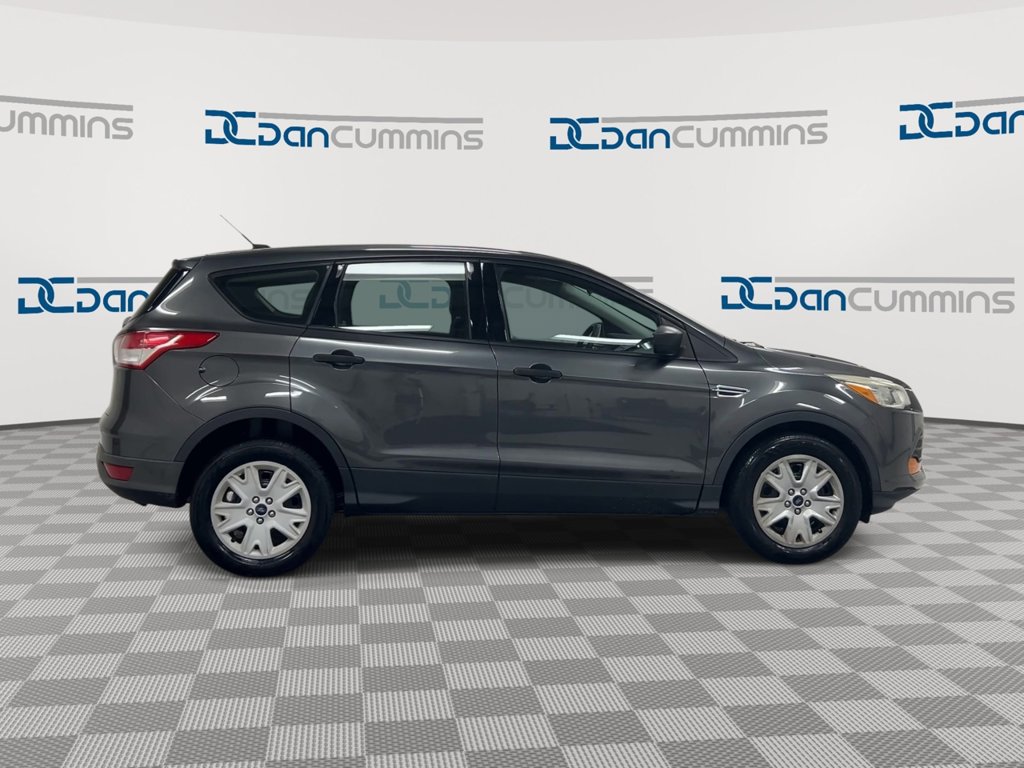 Used 2016 Ford Escape S FWD image 9