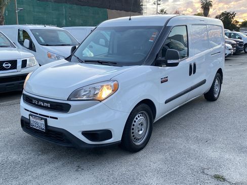 Used 2022 RAM ProMaster City Tradesman image 2