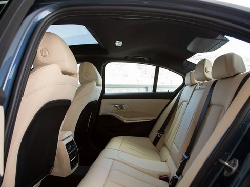 New 2025 BMW 330i Sedan w/ Convenience Package image 21