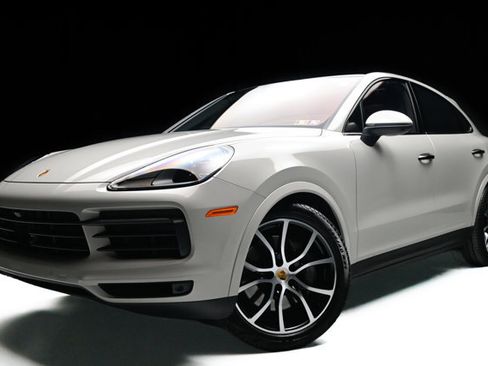 Used 2021 Porsche Cayenne S image 27