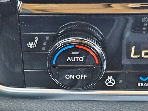 New 2026 Nissan Rogue Platinum image 21