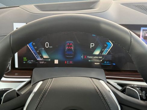 New 2026 BMW X5 xDrive50e image 17