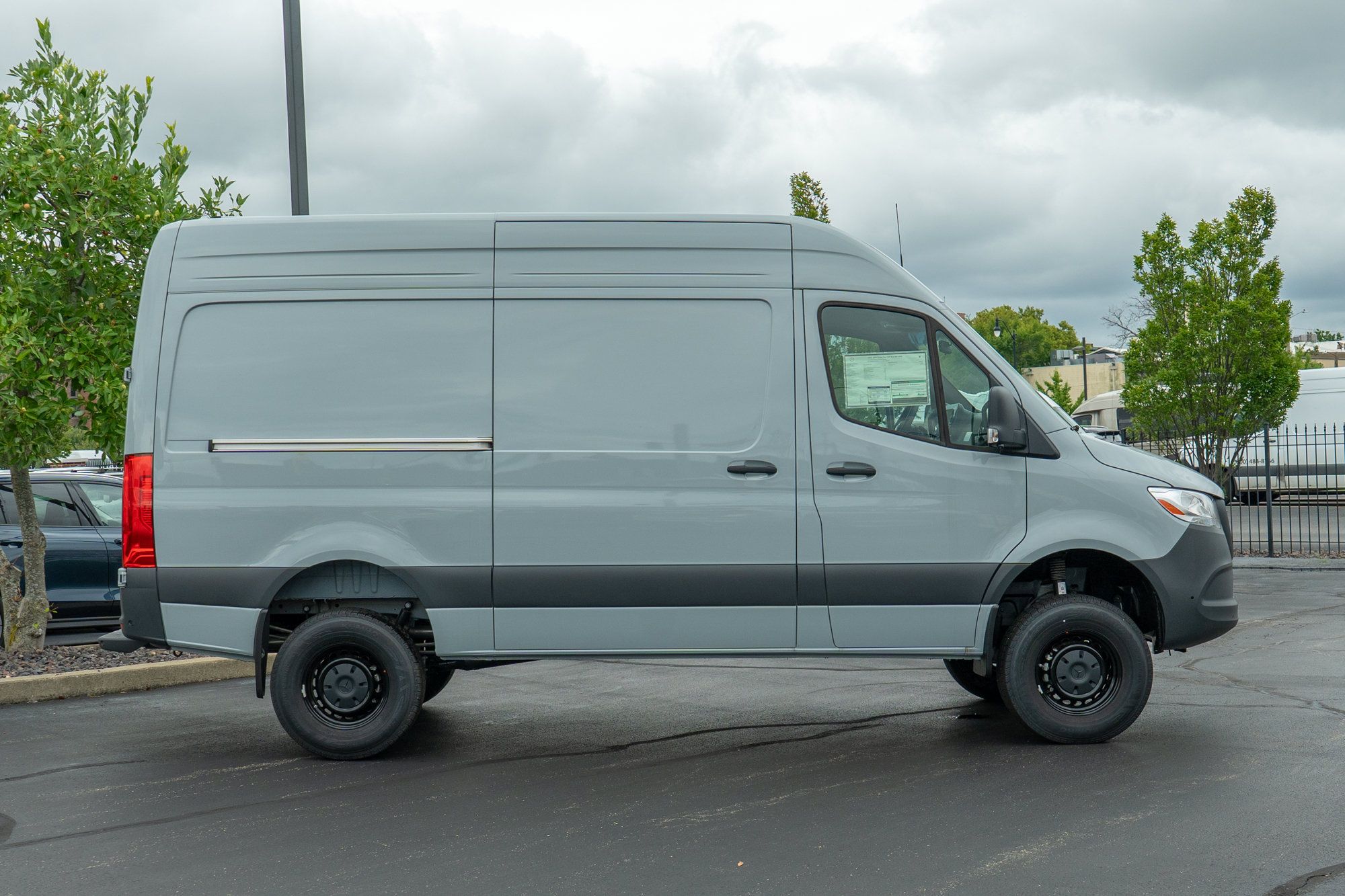 New 2025 Mercedes-Benz Sprinter 2500 image 4