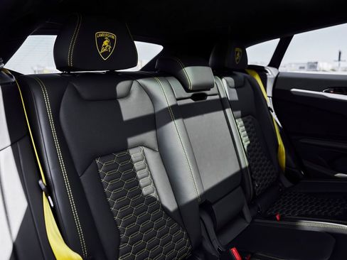 Used 2024 Lamborghini Urus S AWD/4WD image 43