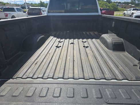 Used 2025 Chevrolet Silverado 3500 LTZ w/ LTZ Plus Package AWD/4WD image 19
