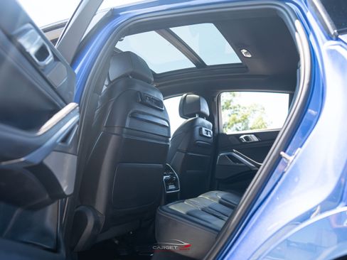 Used 2020 BMW X6 M50i w/ Premium Package AWD/4WD image 21