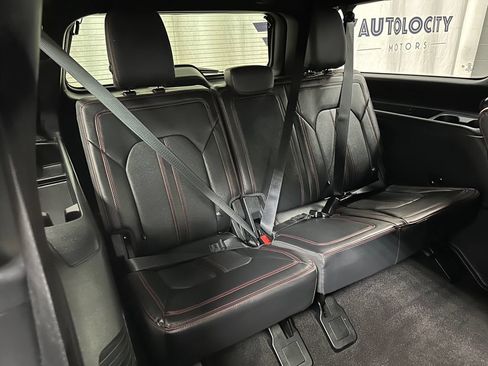 Used 2023 Ford Expedition Max Limited AWD/4WD image 22