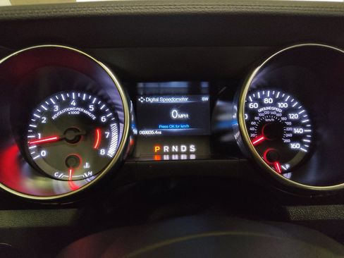 Used 2020 Ford Mustang Coupe RWD image 23
