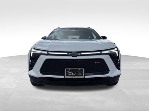 Used 2024 Chevrolet Blazer EV RS AWD/4WD image 2