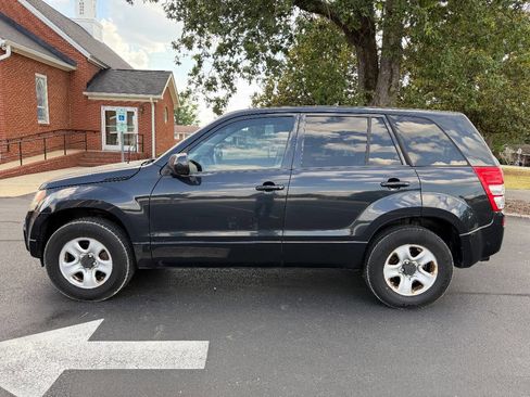 Used 2012 Suzuki Grand Vitara Premium AWD/4WD image 8