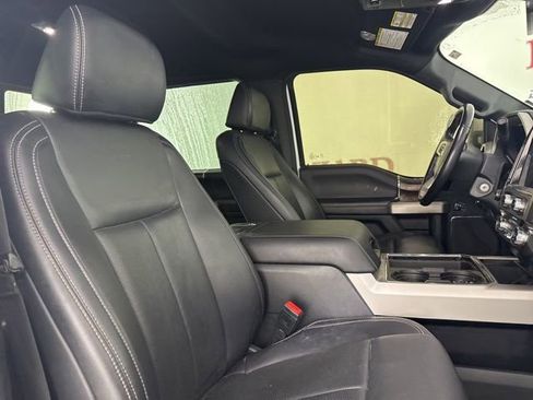 Used 2022 Ford F250 Lariat image 16