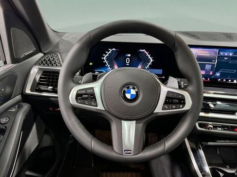 Used 2026 BMW X5 xDrive40i w/ M Sport Package AWD/4WD image 13