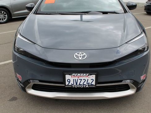 Certified 2023 Toyota Prius Prime FWD image 3