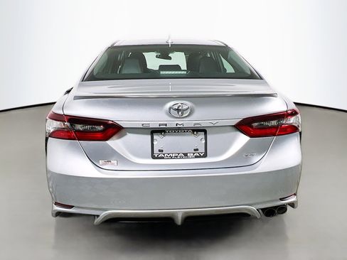 Used 2023 Toyota Camry SE image 6