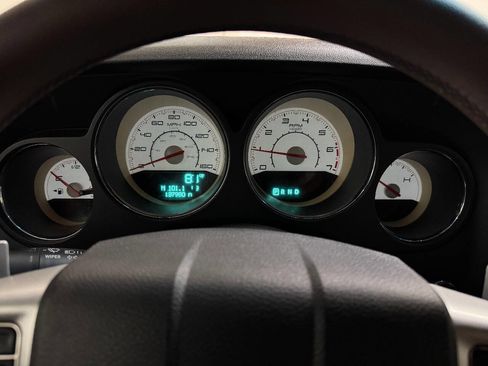 Used 2013 Dodge Challenger R/T image 48